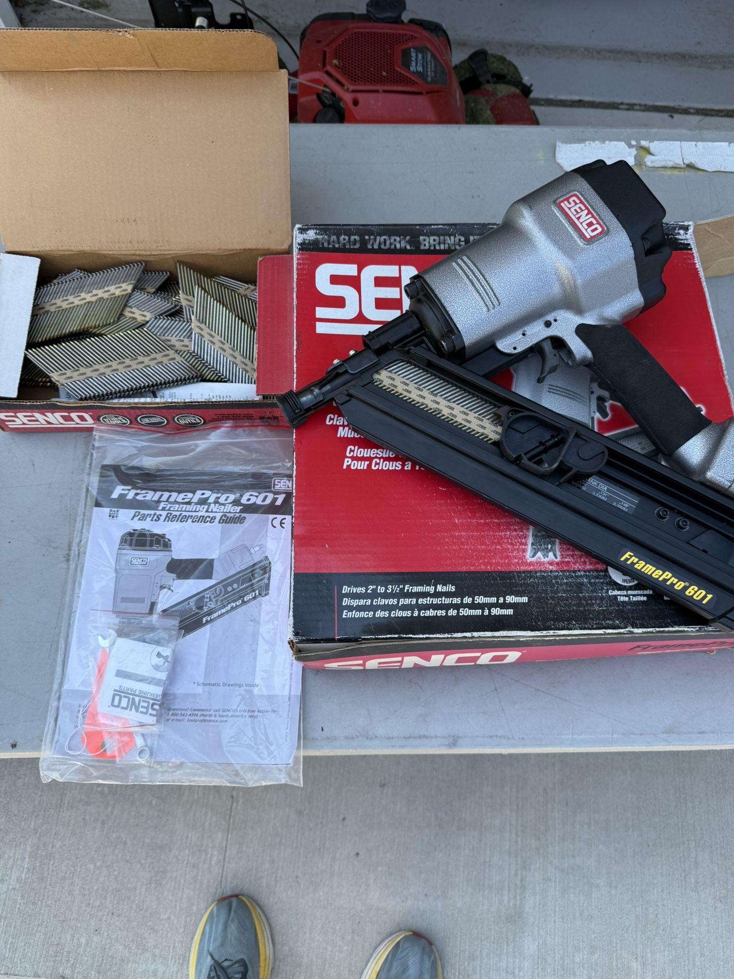 Senco framing nailer