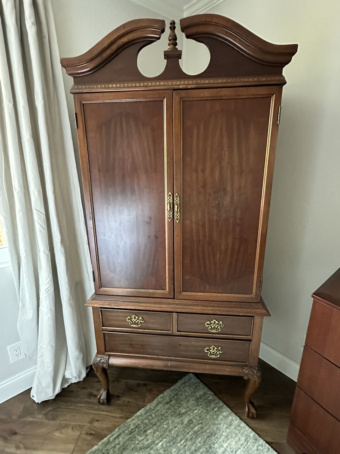 Beautiful Wood Cabinet 