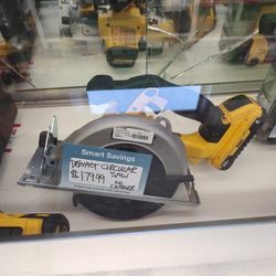 DeWalt Circular Saw With 1 Battery No Charger 