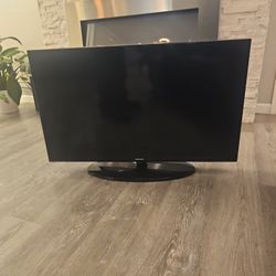40" Samsung TV 