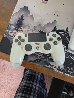 PS4 CONTROLLER