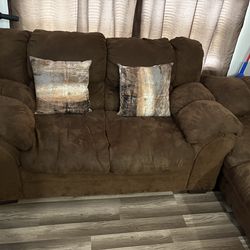 2 piece couch