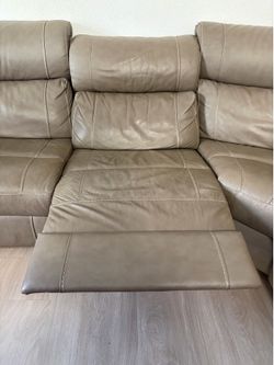 Couch recliner