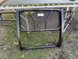 Front  bumper grill/ guard