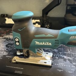 Makita Jigsaw 18v
