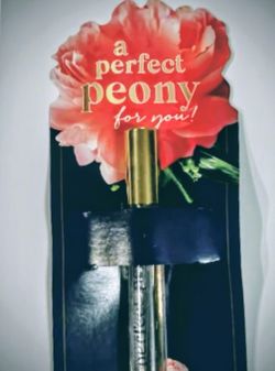 NEW!  BATH AND BODY WORKS PERFECT PEONY PERFUME SPRAY (No Card Holder as Pictured)