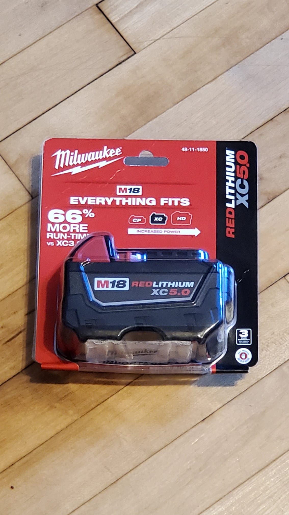 Milwaukee M18 Pila 5.0 Ah NUEVA!!!! Milwaukee M18 Battery 5.0 Ah NEW!!!