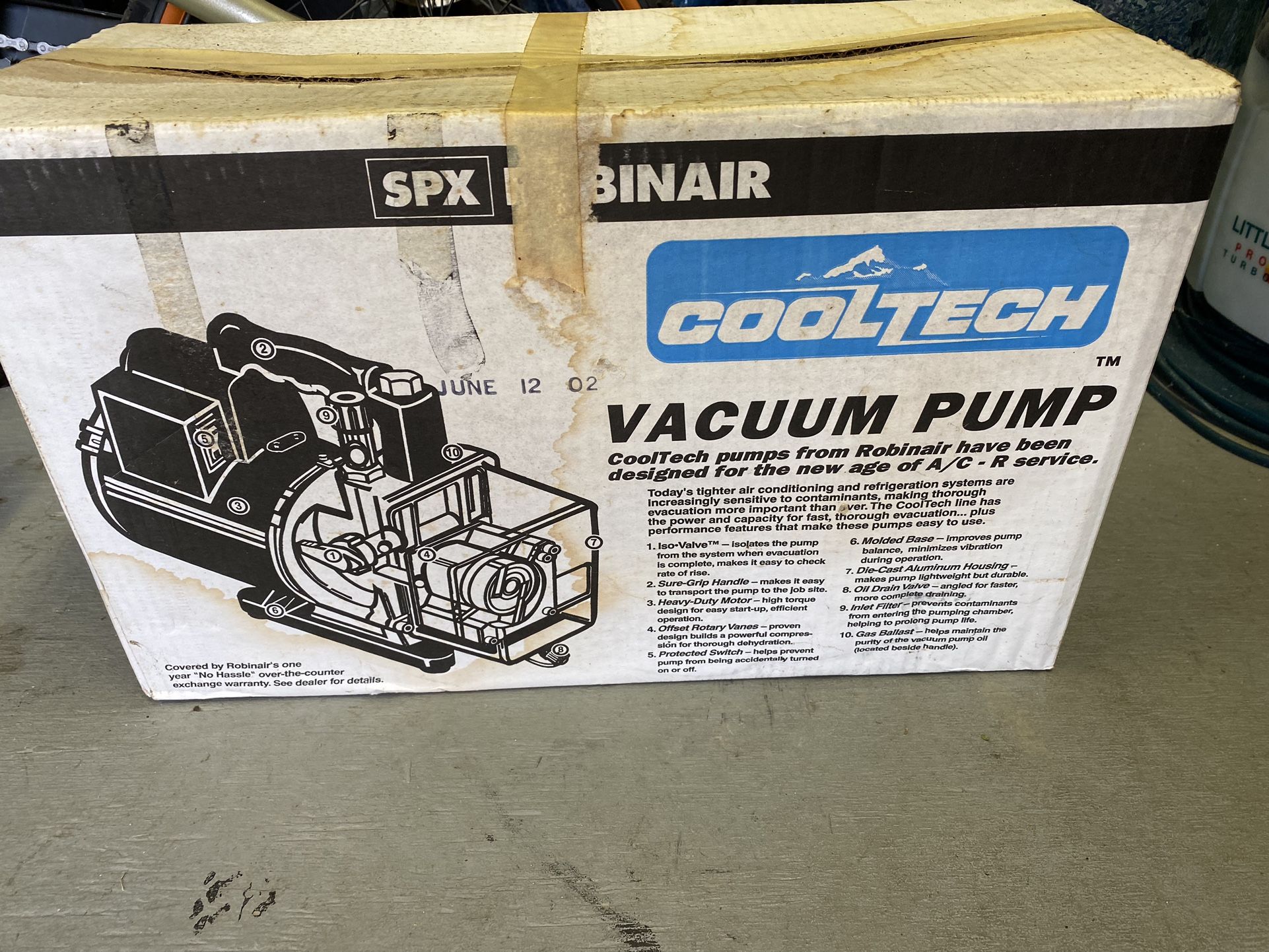 Robineer Professional Vacuum Pump