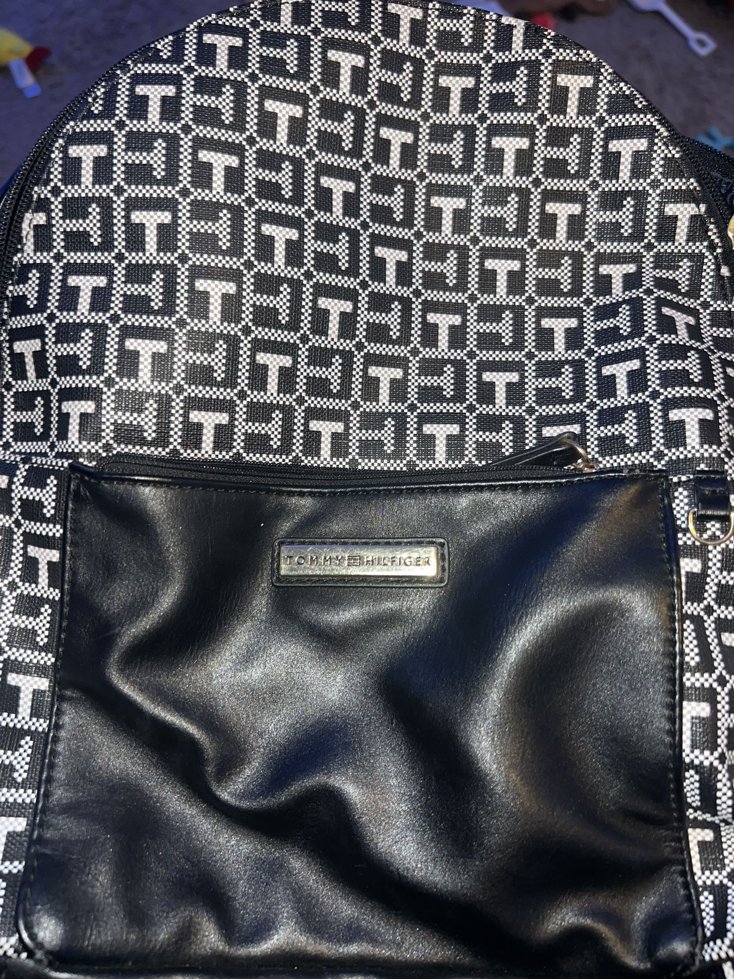 Tommy Hilfiger
