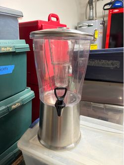 Drink Dispenser with Stainless Steel Base