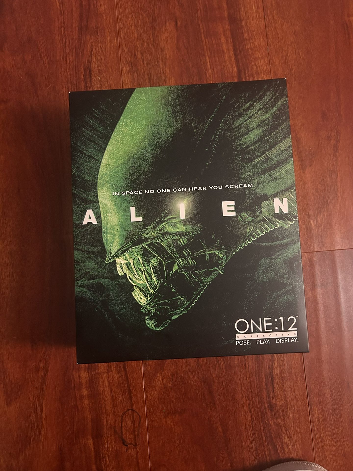 Mezco Toys Alien Collectable For Very Good Price