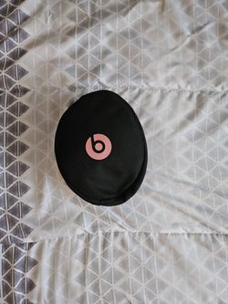 Rose gold beats solo3