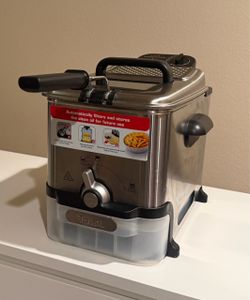T-fal Ultimate EZ Clean Deep Fryer – $50