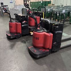 3 Raymond Pallet Jack 96 “ 