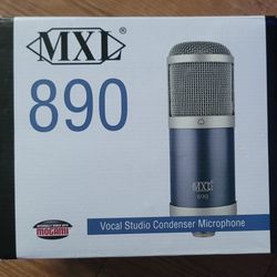 MXL 890 Critical Vocal Condenser Microphone