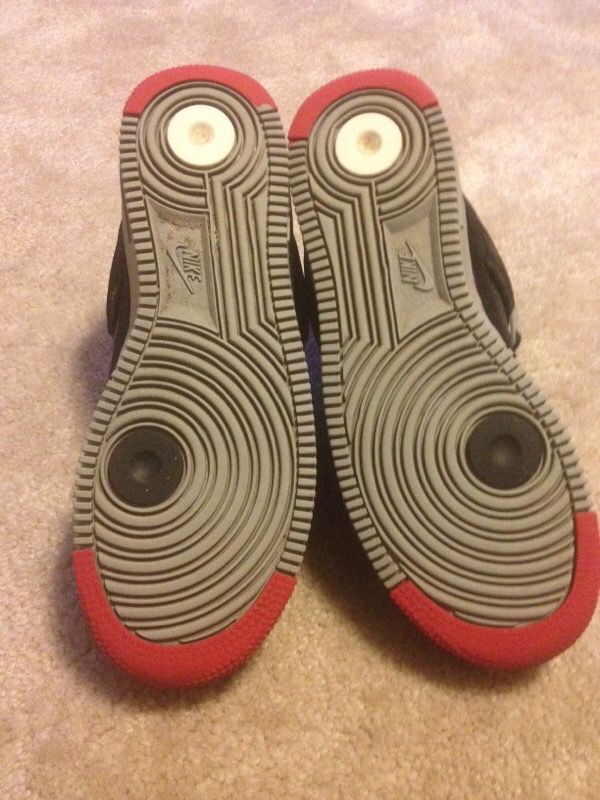 Nike air Jordan flight IV black cement red sz 6y  Shoes