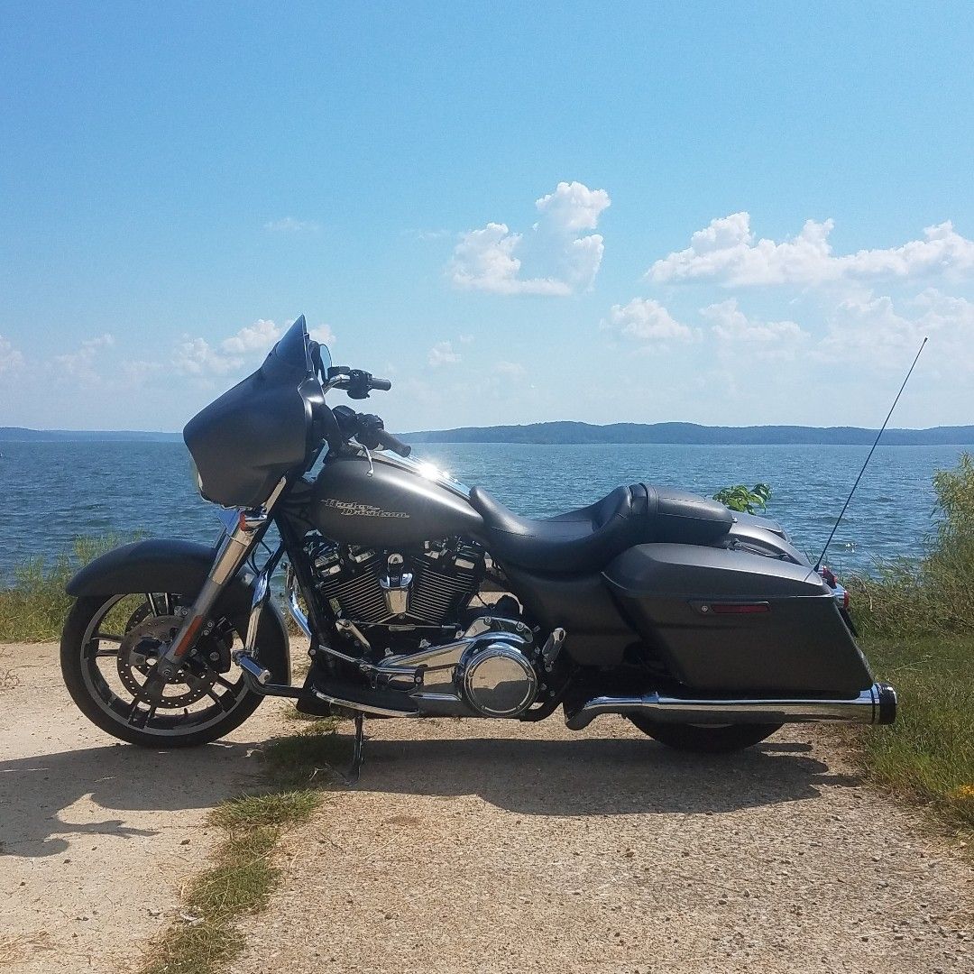 2018 Harley Davidson Street Glide