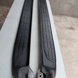 2001 GMC Yukon  running boards only