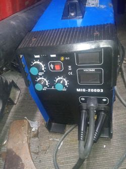 MIG/Welder 220 plug