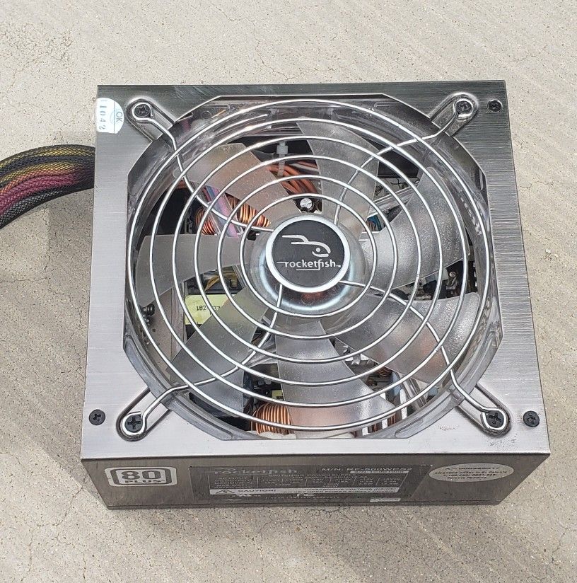 Rocketfish Gaming - 500-Watt ATX CPU Power Supply - Multi-RF-500WPS2