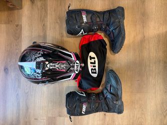 Women’s BILT Motorcycle helmet with O’Neil boots