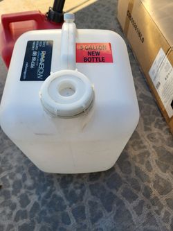 5 gallon water bottle