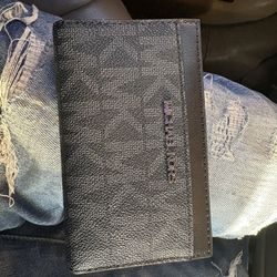 Brand New MK Wallet