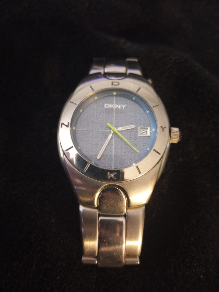 Vintage Men's DKNY Stainless Steel Watch