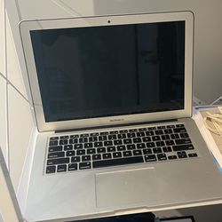 MacBook Air 13” (2015)