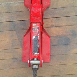 Scissor jack