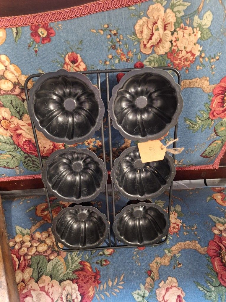 Bundt Cake Pan