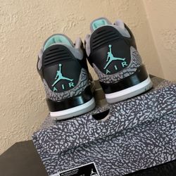 Air Jordan Retro 3 