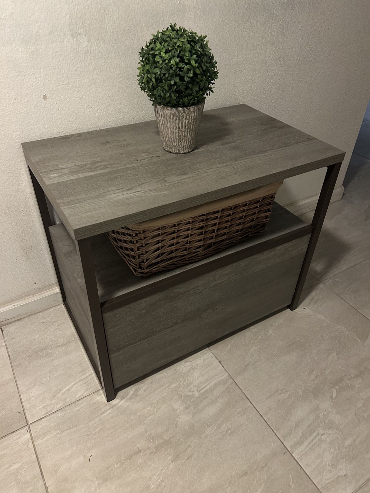 Sander Manhattan File Cabinet 