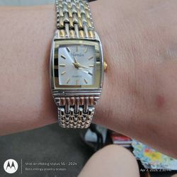 Hamlin Quartz Two-Tone Bracelet Watch (Gold & Silver)