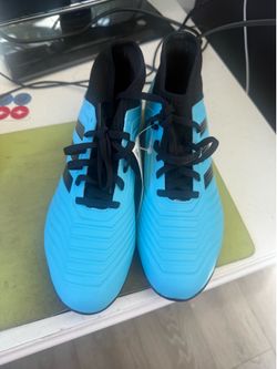 New adidas predator turf soccer cleats size 5.5