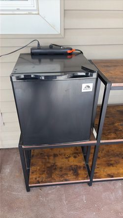 Mini-refrigerator