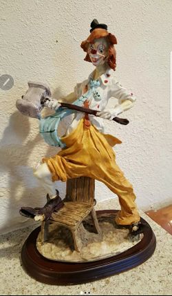 clown figure