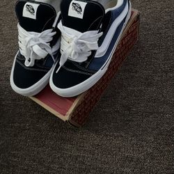 Vans Knu Skool