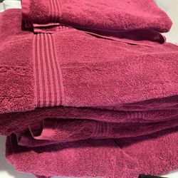 Towels And Mugs Bundle