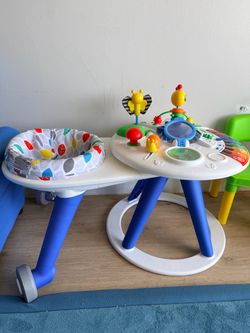 Baby Einstein activity center
