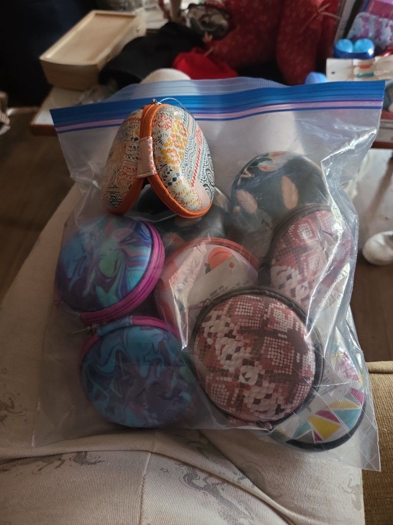 Christmas Gifts For All!!