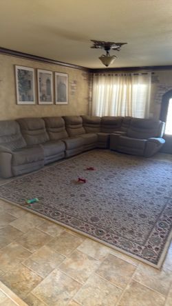 Free sectional