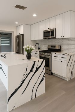 Kitchens cabinets