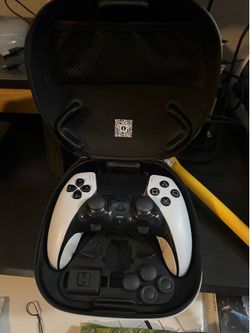 DualSense Edge® wireless controller