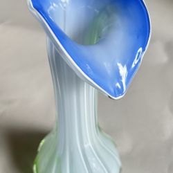 Vintage Art Nouveau Hand Blown Calla Lily Glass Vase 