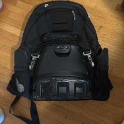 Oakley Lunchbox Cooler 