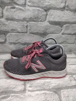 New Balance Womens size 7 Wariscg2 Gray Guava Running Walking Athletic Shoes