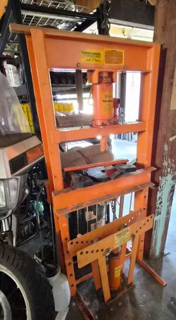 Central Hydraulics 20-Ton H-Frame Shop Press, SKU 32879