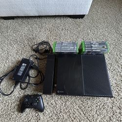 Xbox One First Gen + Rechargeable Battery, Controller, And Games 