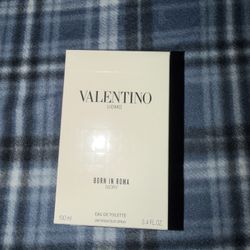 Valentino Perfume